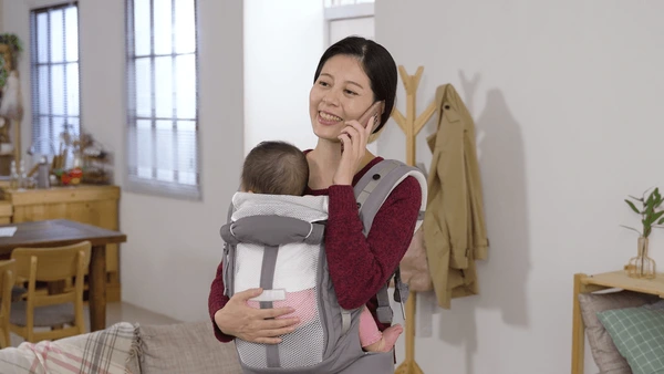 The Benefits of Using A Baby Carrier At Home